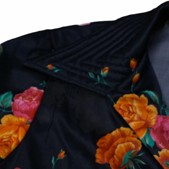 Vintage Floral Button Down Blouse - Picture 3 of 8